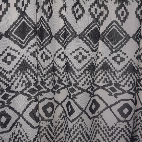 Halter Tank Top - Picture 3 of 3